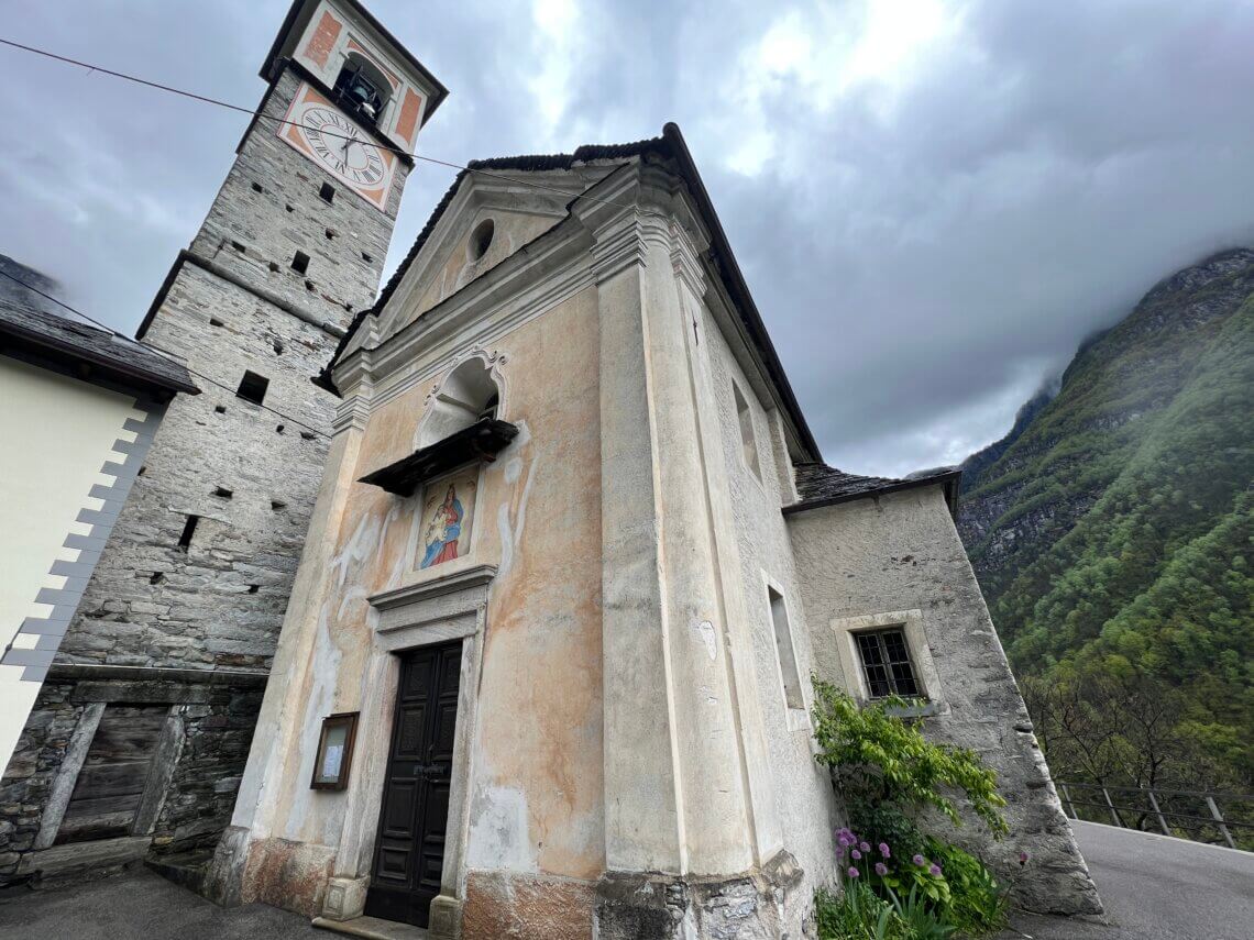 Corippo, het kleinste dorpje van Zwitserland.