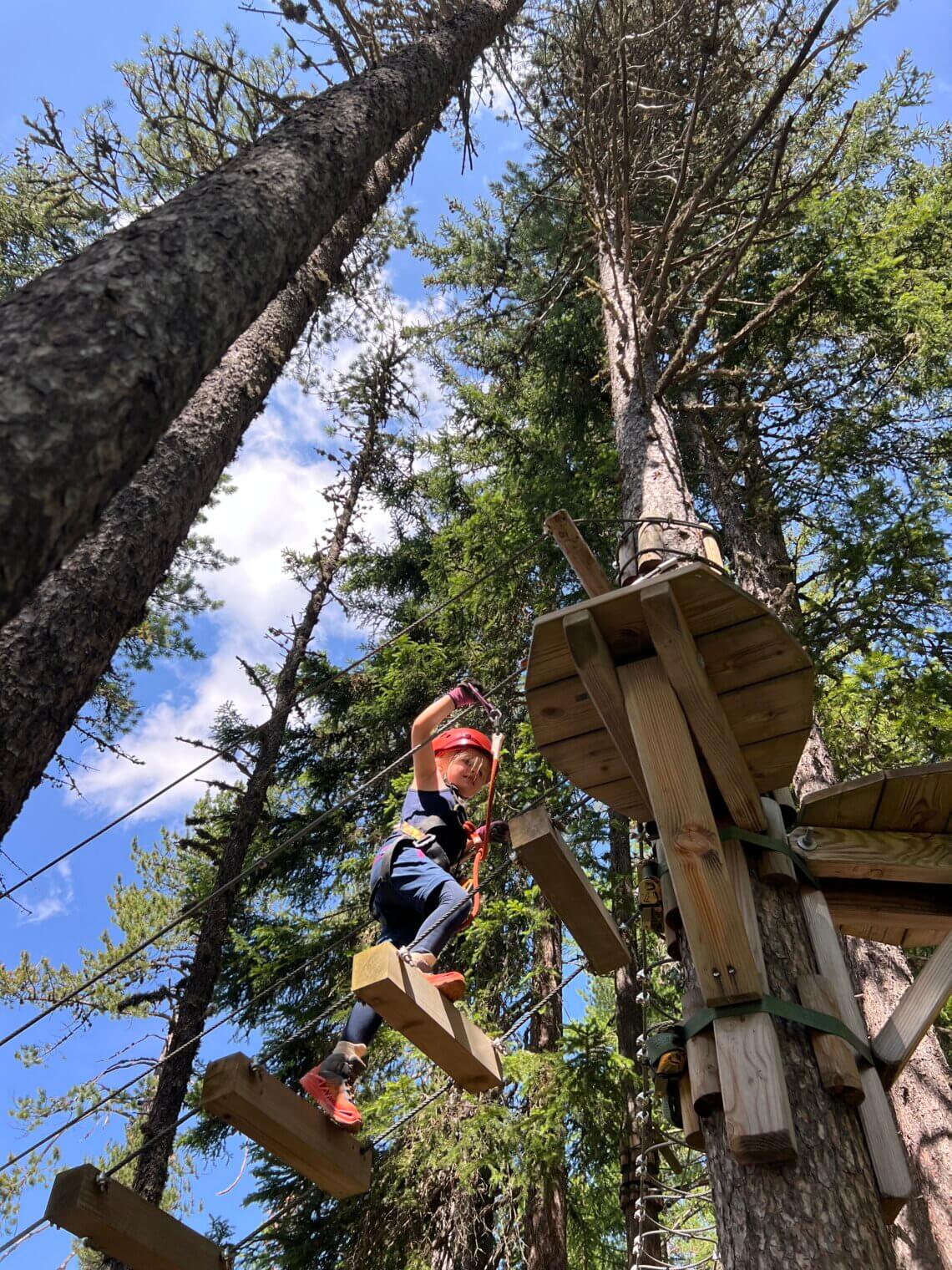 Leuk uitje voor Saas-Fee met kinderen: een bezoekje aan het klimpark!