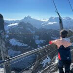 Fantastisch uitzicht vanaf de Titlis Cliffwalk.