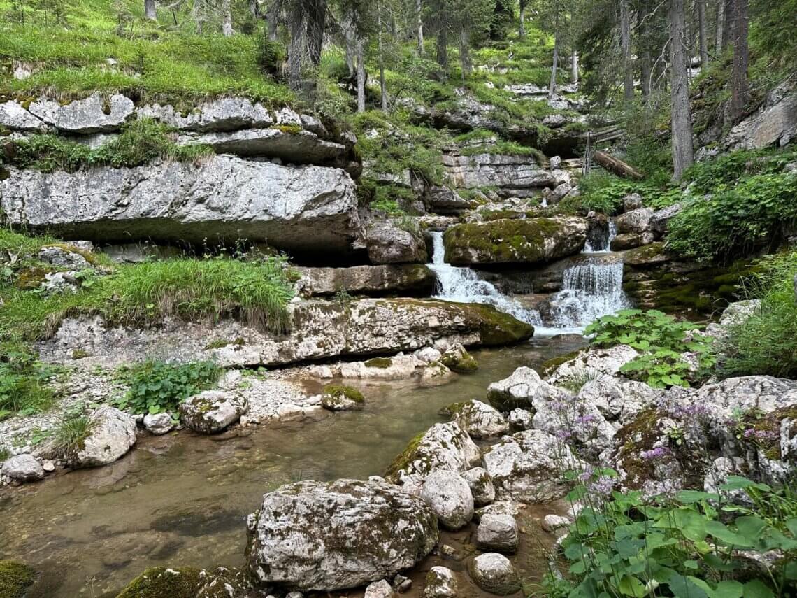 Cascate del Doite is een groepje watervallen, allemaal anders maar even  prachtig!